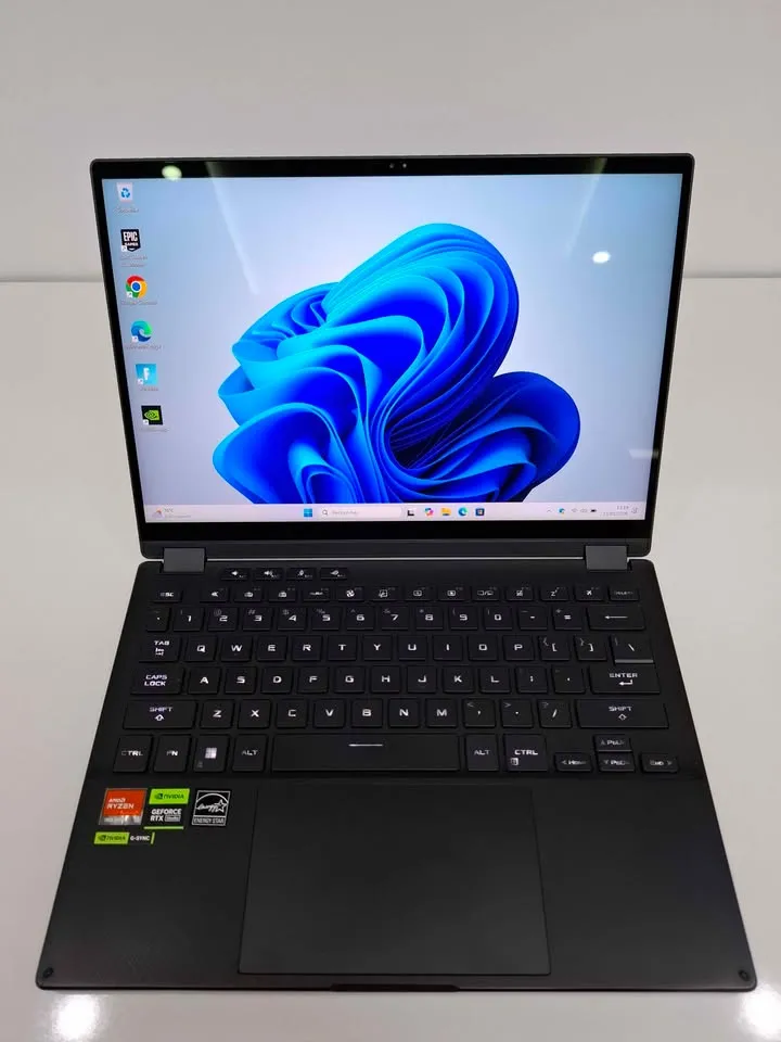 ASUS ROG FLOW X13 RYZEN 9 7940HS 16 GB 1TO NVME SSD NVIDIA GEFORCE RTX 4050 6GB VRAM TACTILE X360