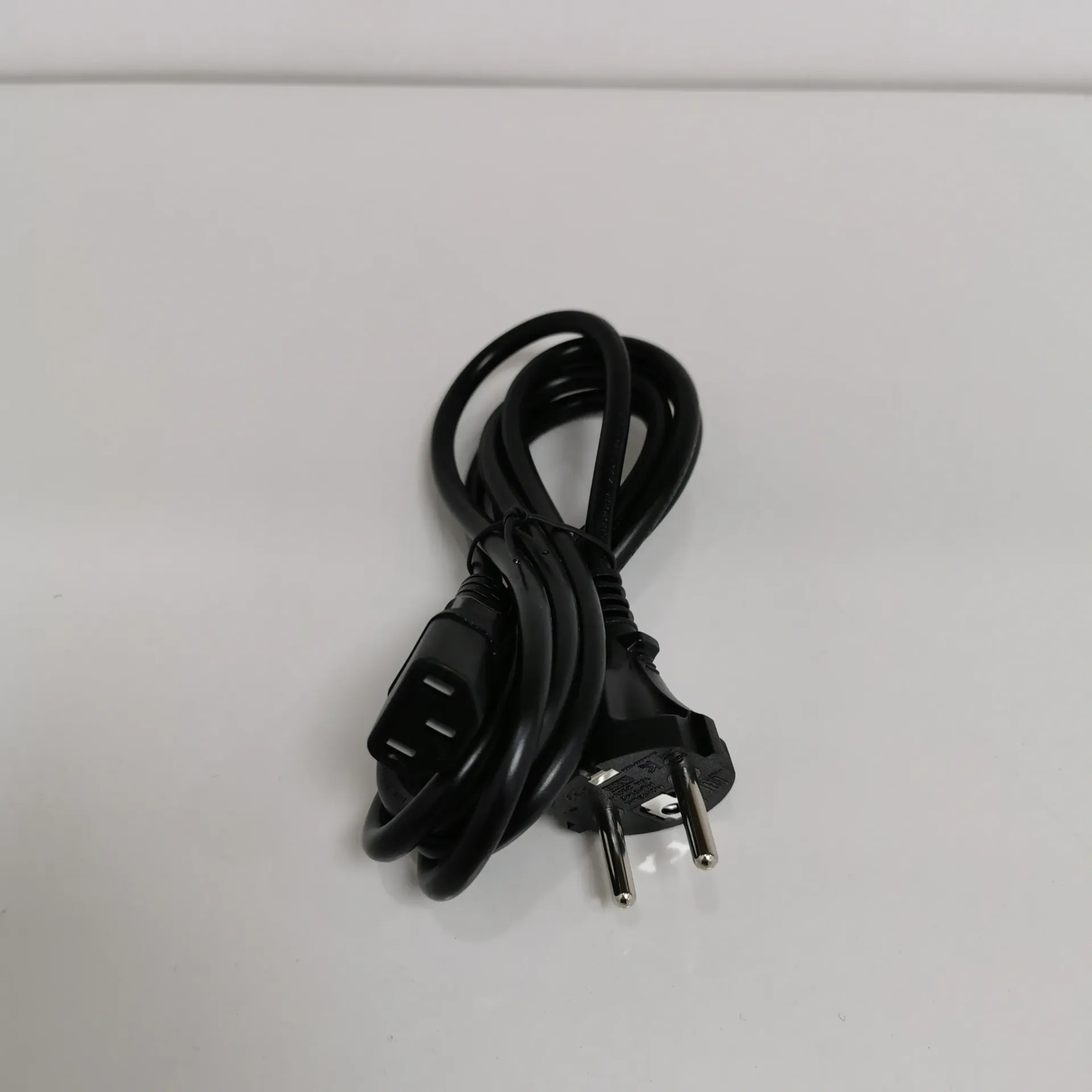 CABLE PC BUREAU B.O