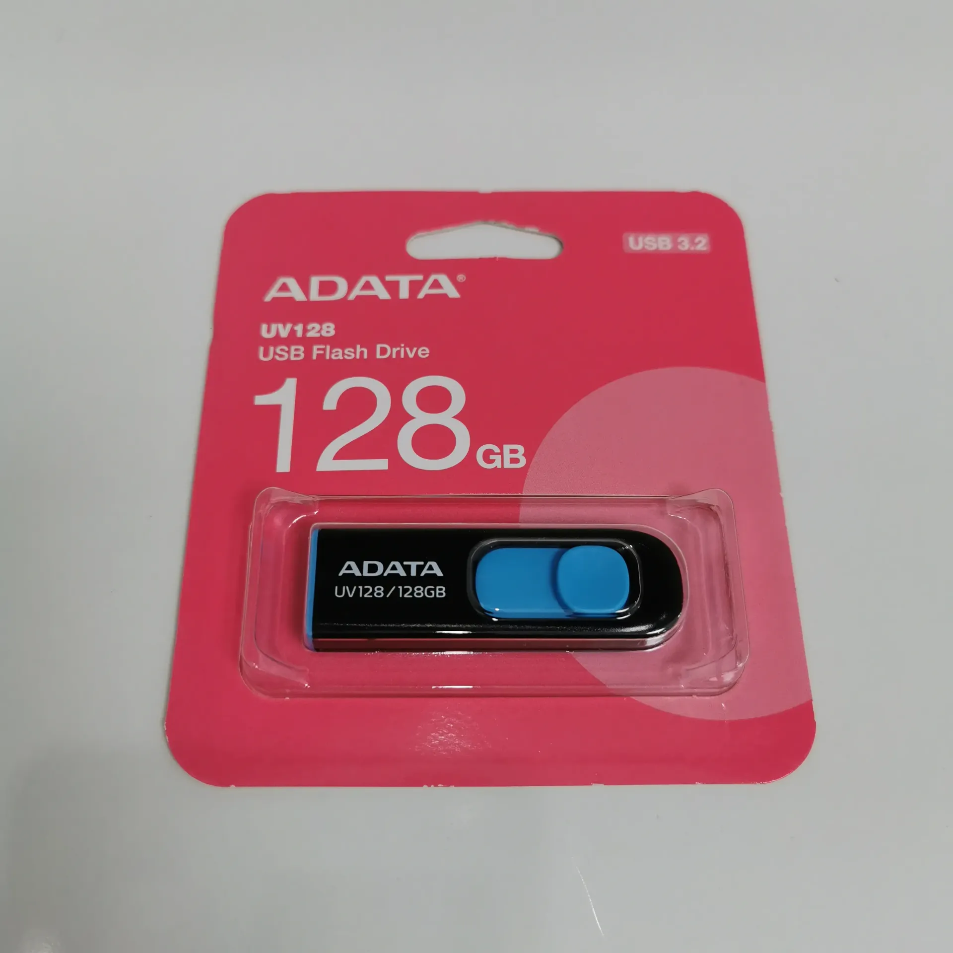 CLE USB 128GB 3.2 ADATA
